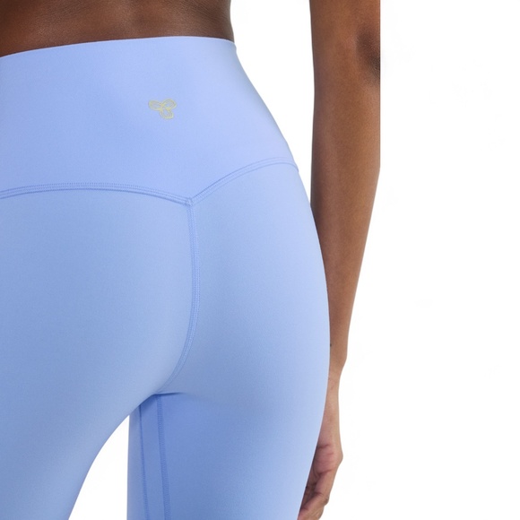 Golden Butter Cheeky Hi-rise 26” Legging in Dayflower Blue - Picture 7 of 11
